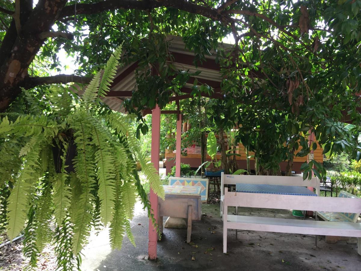 Baan Suan Kru Kob Hotel Ban Ko Maphang Bagian luar foto